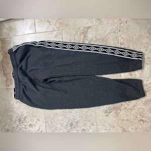 Umbro Women’s Small Sweatpants